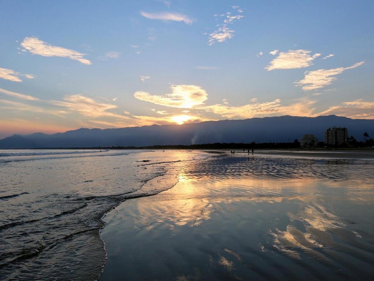 Pousada Vistazul - Piscina Climatizada - Pe Na Areia Bertioga Zewnętrze zdjęcie